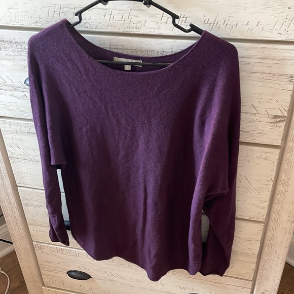 Purple sweater - Picture 2 of 4